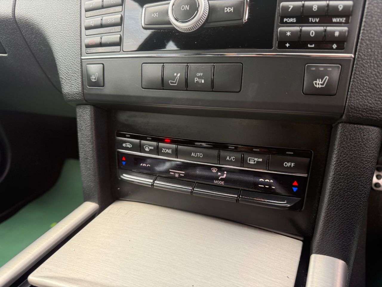 2009 MERCEDES-BENZ E-CLASS 2009 MERCEDES-BENZ E-CLASS