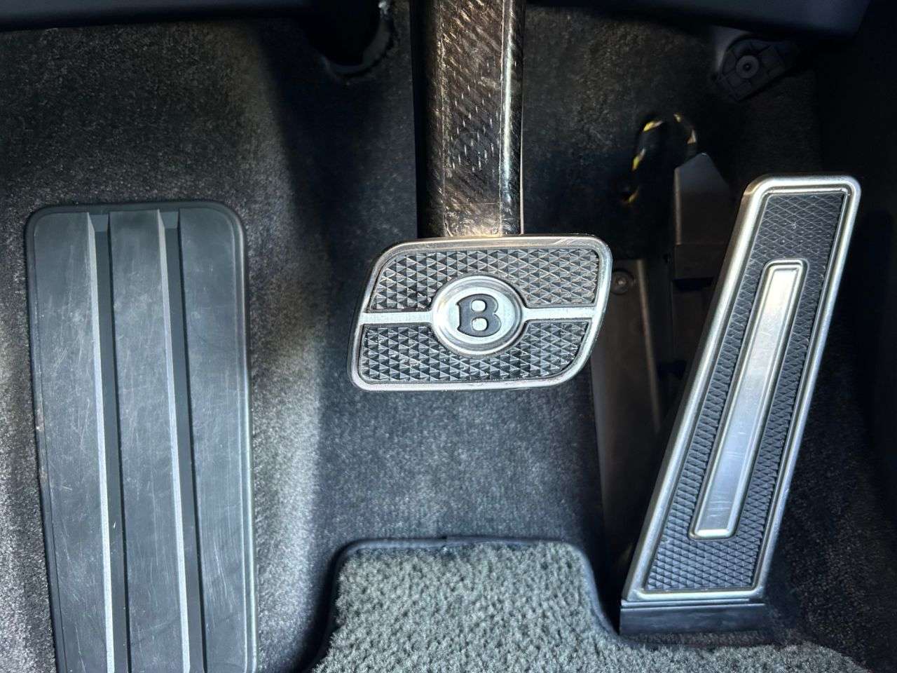 2019 BENTLEY CONTINENTAL 2019 BENTLEY CONTINENTAL