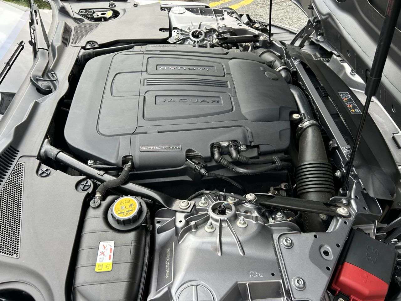 2020 JAGUAR F-TYPE 2020 JAGUAR F-TYPE