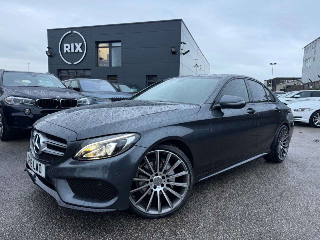 A 2016 MERCEDES-BENZ C-CLASS 2.1 C220d AMG Line Saloon 4dr Diesel 7G-Tronic+ Euro 6-FINISHED IN TENORITE A 2016 MERCEDES-BENZ C-CLASS 2.1 C220d AMG Line Saloon 4dr Diesel 7G-Tronic+ Euro 6-FINISHED IN TENORITE