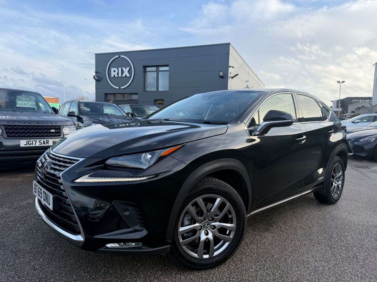 A 2020 LEXUS NX 2.5 300h GPF SUV 5dr Petrol Hybrid E-CVT 4WD Euro 6-2 FORMER KEEPERS-PANORA A 2020 LEXUS NX 2.5 300h GPF SUV 5dr Petrol Hybrid E-CVT 4WD Euro 6-2 FORMER KEEPERS-PANORA