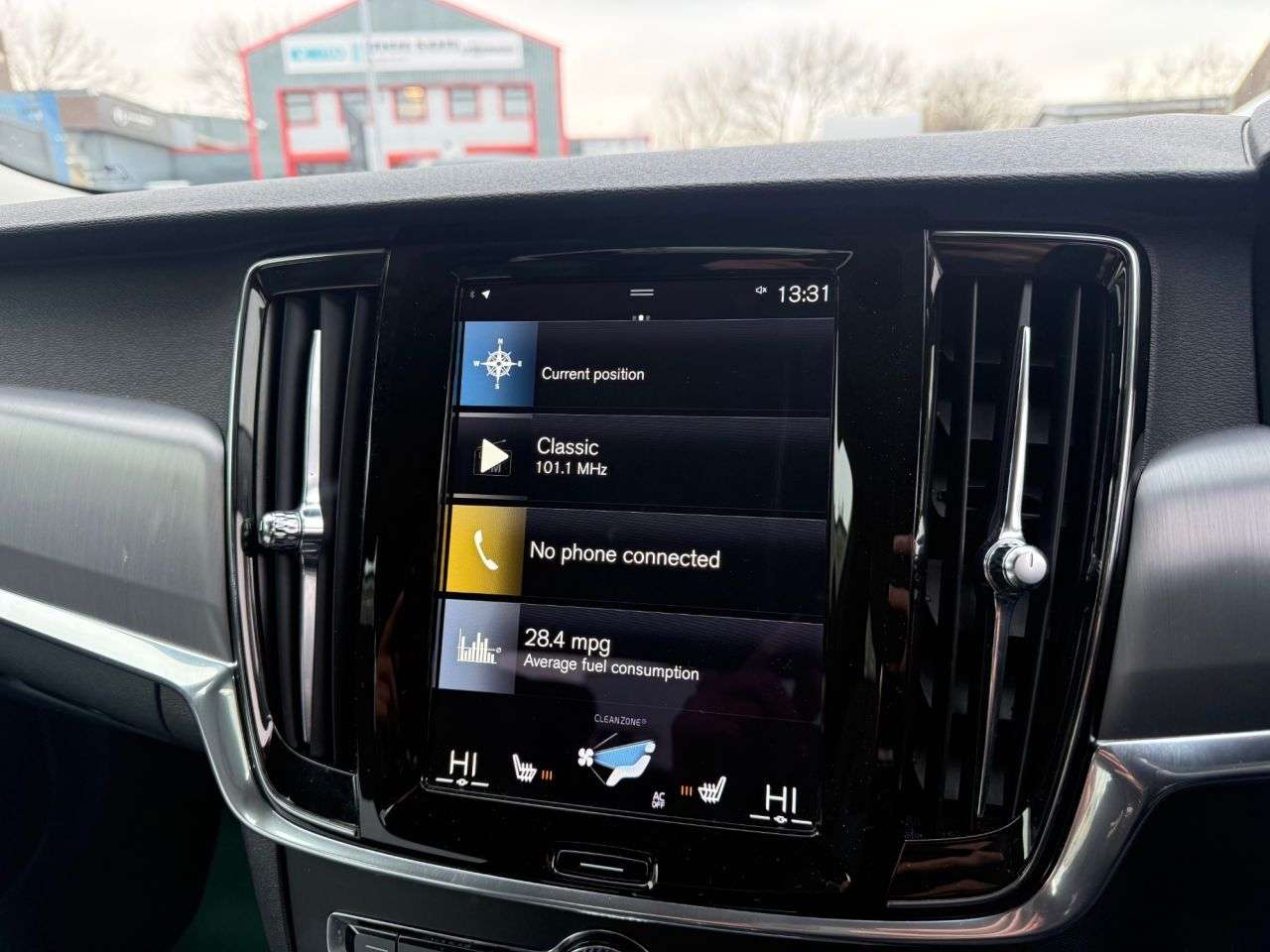 2019 VOLVO S90 2019 VOLVO S90