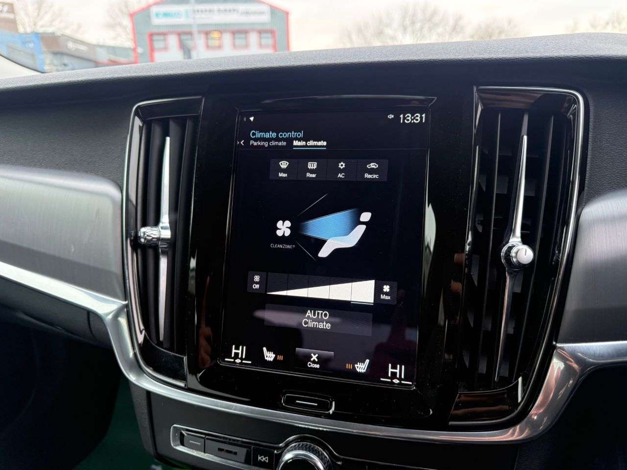 2019 VOLVO S90 2019 VOLVO S90