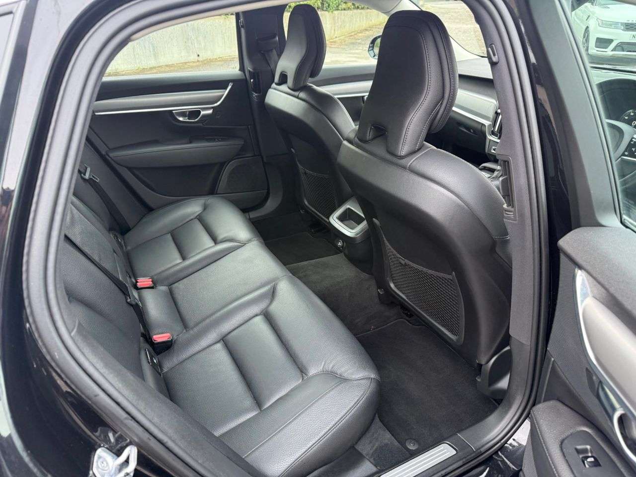 2019 VOLVO S90 2019 VOLVO S90