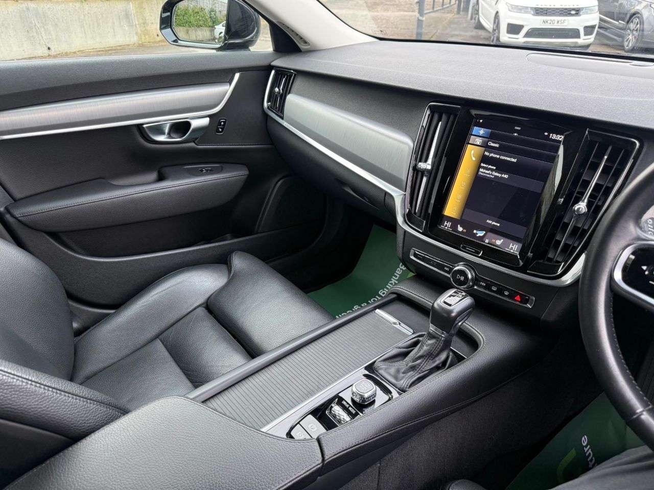 2019 VOLVO S90 2019 VOLVO S90