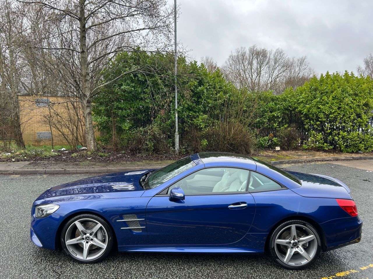 0 MERCEDES-BENZ SL 0 MERCEDES-BENZ SL