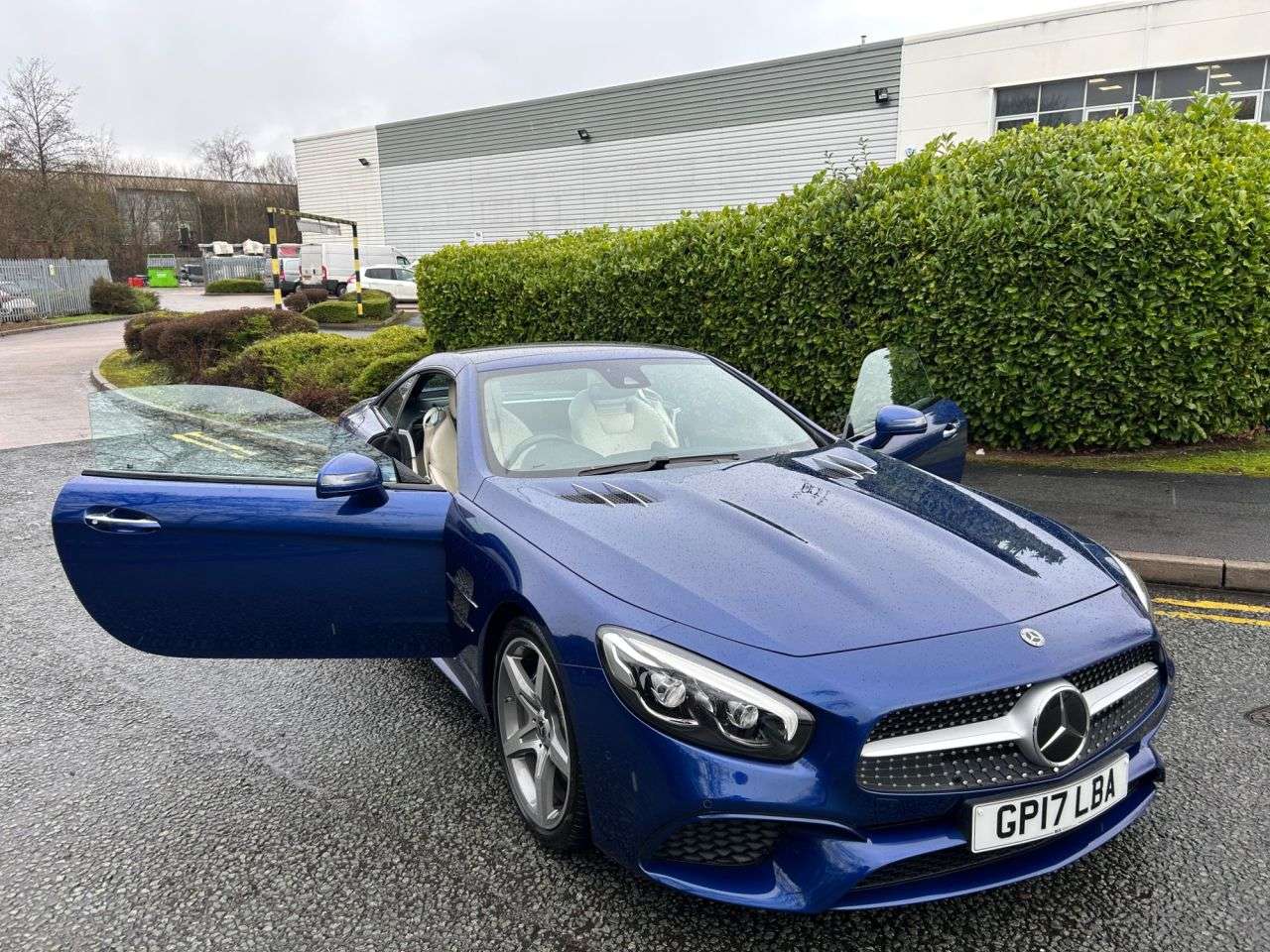 0 MERCEDES-BENZ SL 0 MERCEDES-BENZ SL