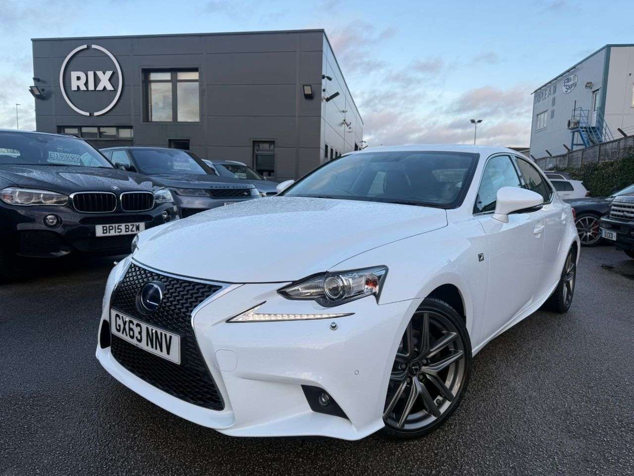A 2013 LEXUS IS 2.5 300h F Sport Saloon 4dr Petrol Hybrid E-CVT Euro 5 (s/s) (223 ps) 1 For A 2013 LEXUS IS 2.5 300h F Sport Saloon 4dr Petrol Hybrid E-CVT Euro 5 (s/s) (223 ps) 1 For