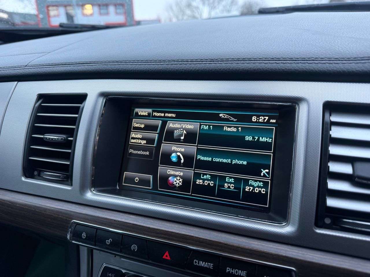 2012 JAGUAR XF 2012 JAGUAR XF