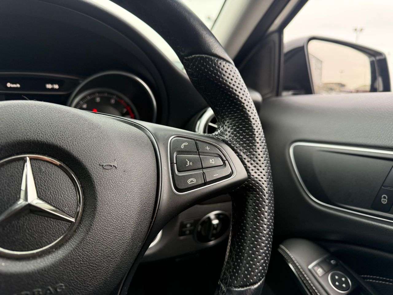 2018 MERCEDES-BENZ GLA-CLASS 2018 MERCEDES-BENZ GLA-CLASS