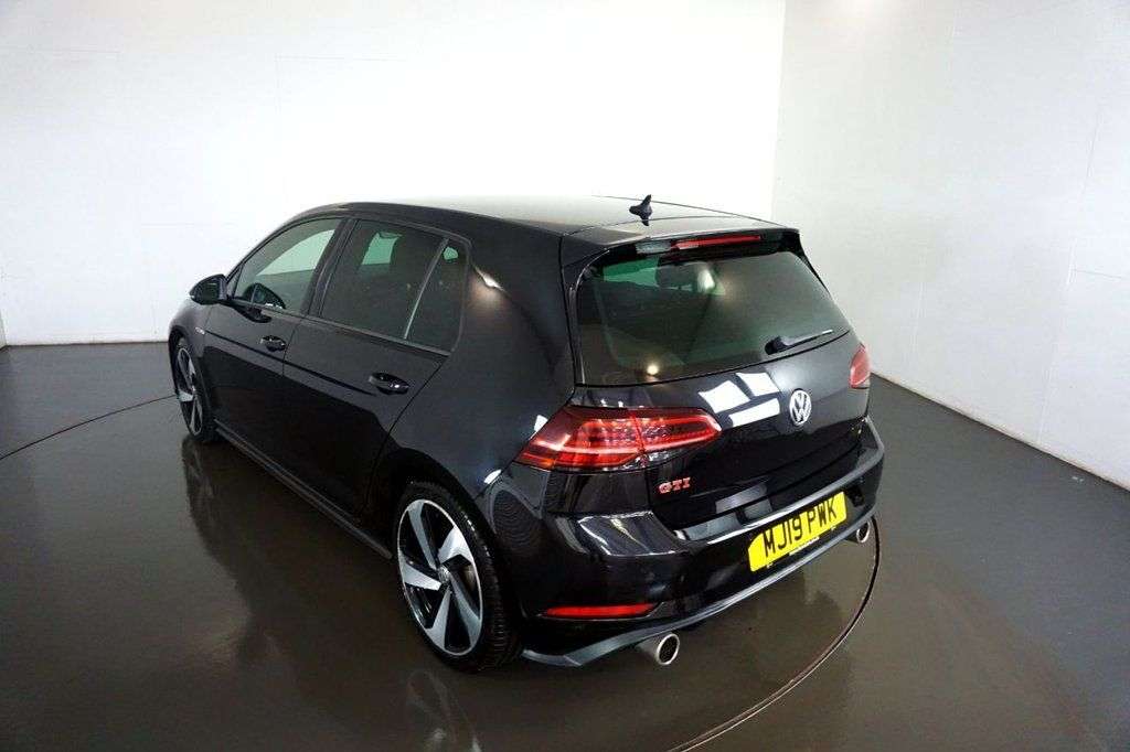 2019 VOLKSWAGEN GOLF 2019 VOLKSWAGEN GOLF