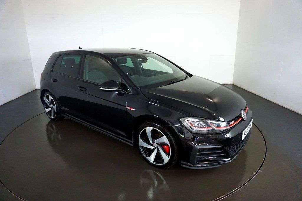 2019 VOLKSWAGEN GOLF 2019 VOLKSWAGEN GOLF