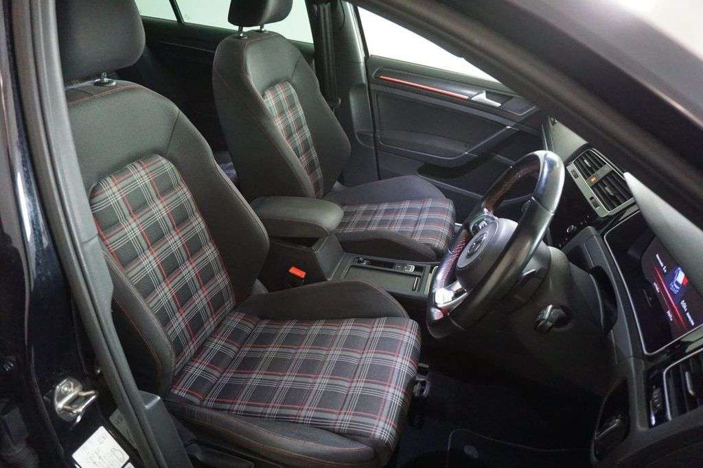 2019 VOLKSWAGEN GOLF 2019 VOLKSWAGEN GOLF