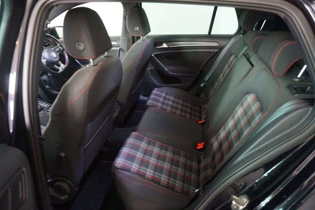 2019 VOLKSWAGEN GOLF 2019 VOLKSWAGEN GOLF