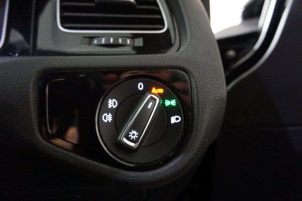 2019 VOLKSWAGEN GOLF 2019 VOLKSWAGEN GOLF