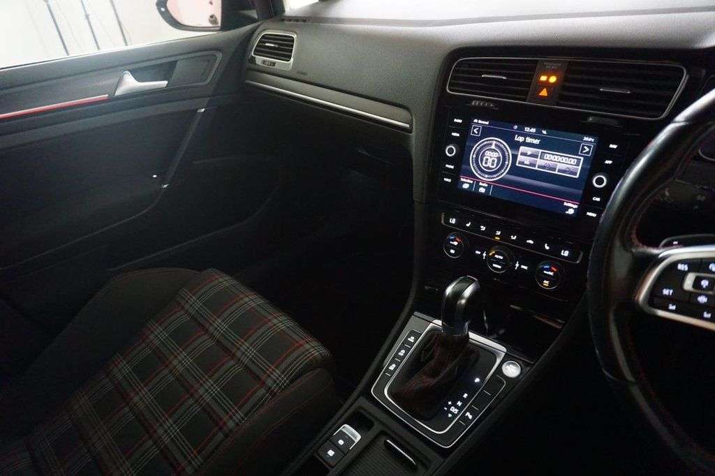 2019 VOLKSWAGEN GOLF 2019 VOLKSWAGEN GOLF