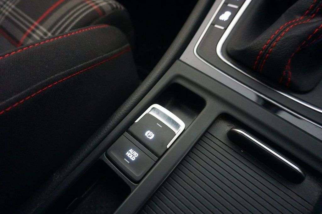 2019 VOLKSWAGEN GOLF 2019 VOLKSWAGEN GOLF