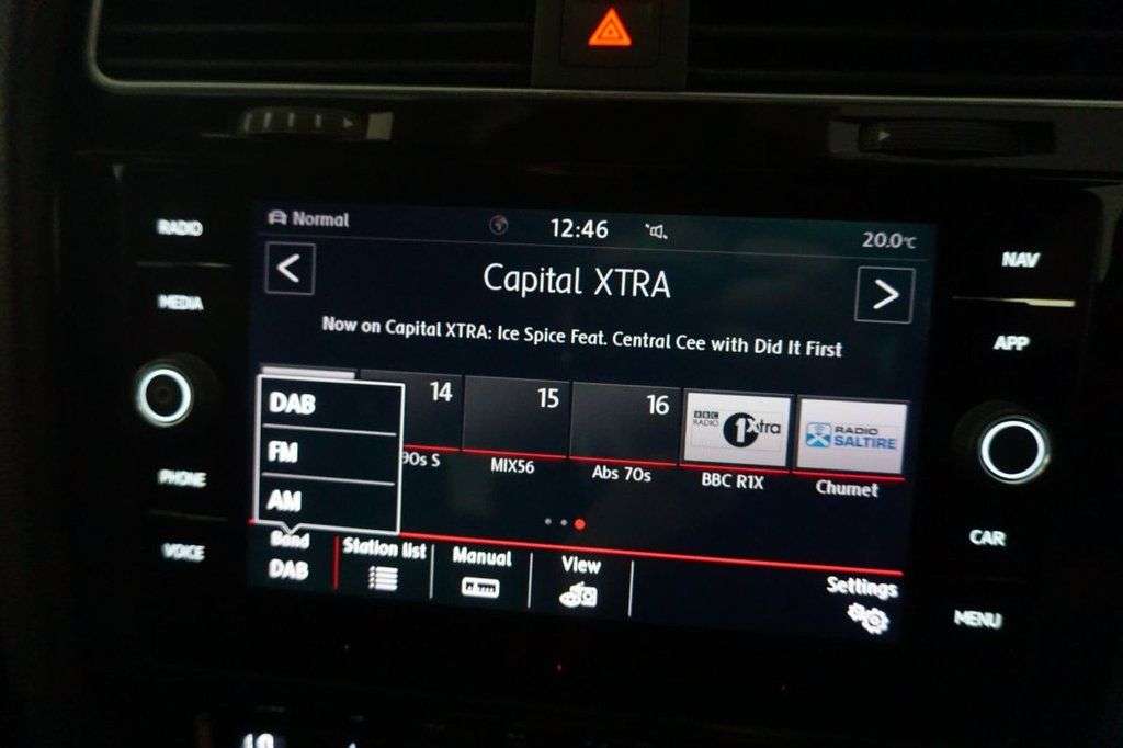 2019 VOLKSWAGEN GOLF 2019 VOLKSWAGEN GOLF