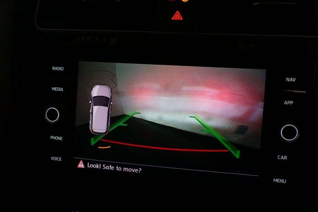 2019 VOLKSWAGEN GOLF 2019 VOLKSWAGEN GOLF