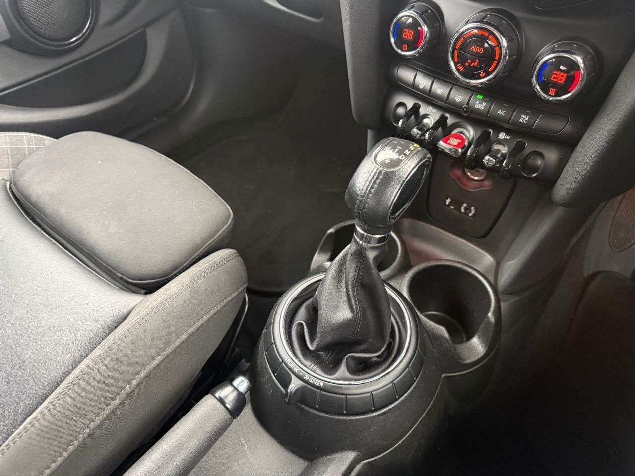 2016 MINI HATCH 2016 MINI HATCH