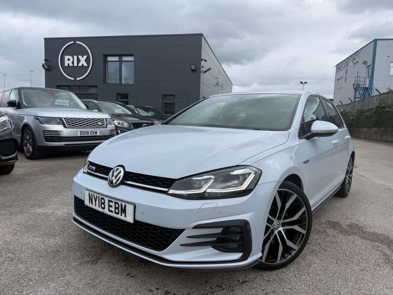 A 2018 VOLKSWAGEN GOLF 2.0 TDI GTD Hatchback 5dr Diesel DSG Euro 6-2 FORMER KEEPERS FINISHED IN OR A 2018 VOLKSWAGEN GOLF 2.0 TDI GTD Hatchback 5dr Diesel DSG Euro 6-2 FORMER KEEPERS FINISHED IN OR