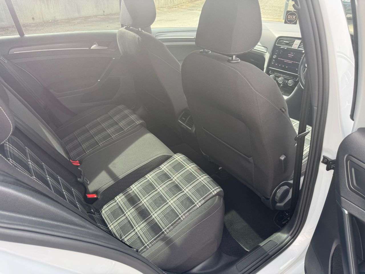 2018 VOLKSWAGEN GOLF 2018 VOLKSWAGEN GOLF