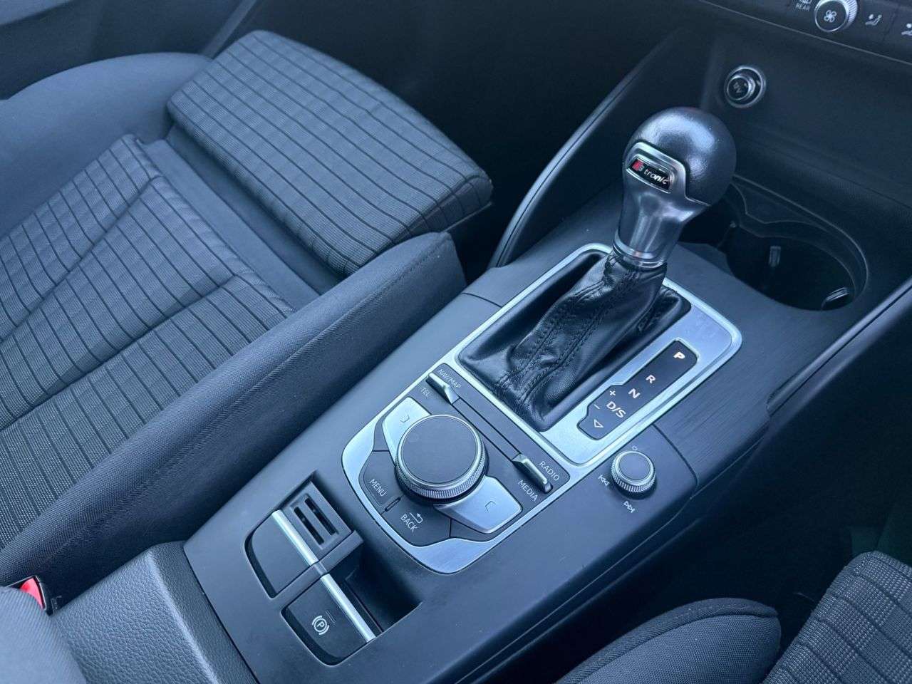 2017 AUDI A3 2017 AUDI A3