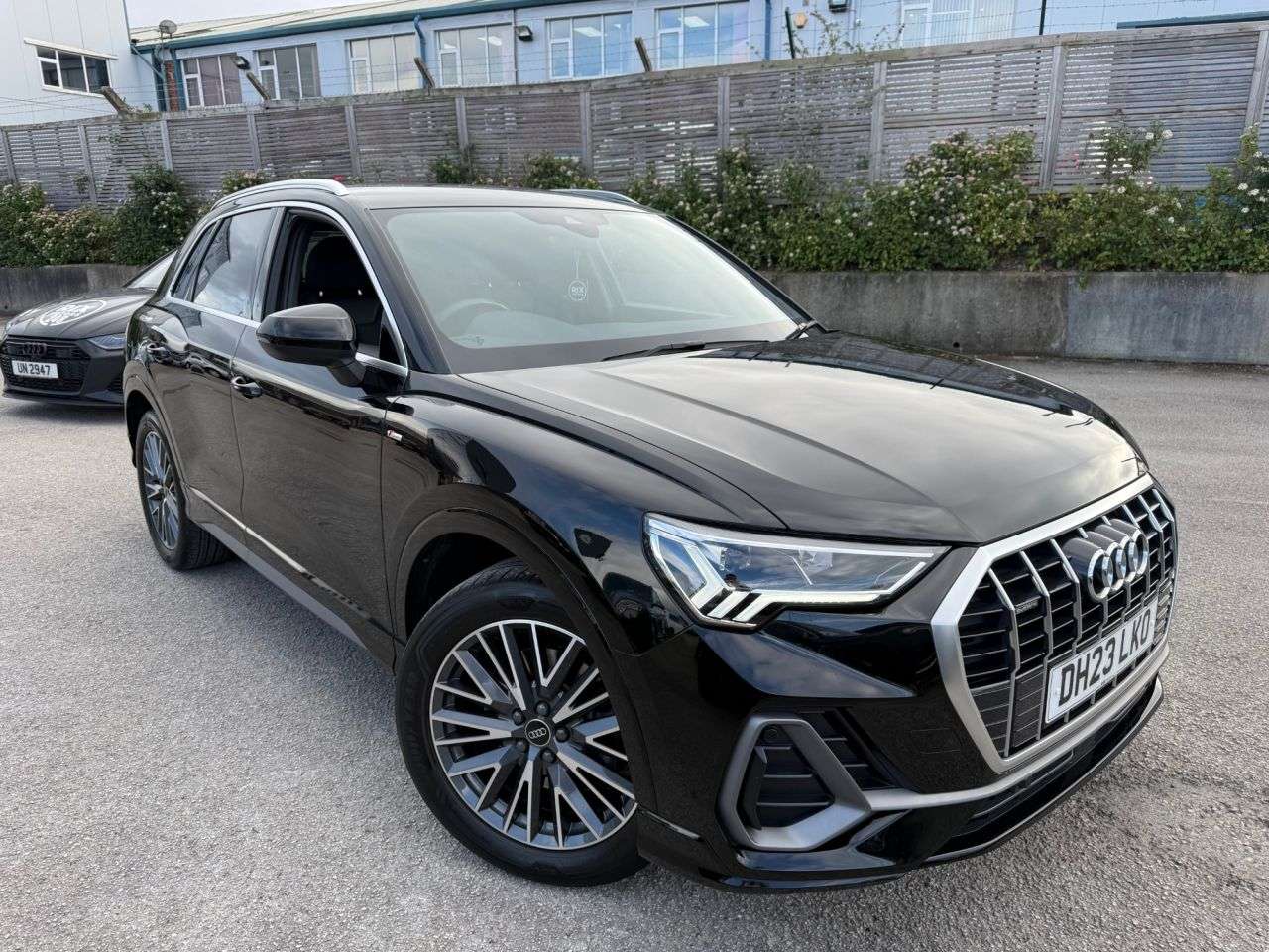 2023 AUDI Q3 2023 AUDI Q3