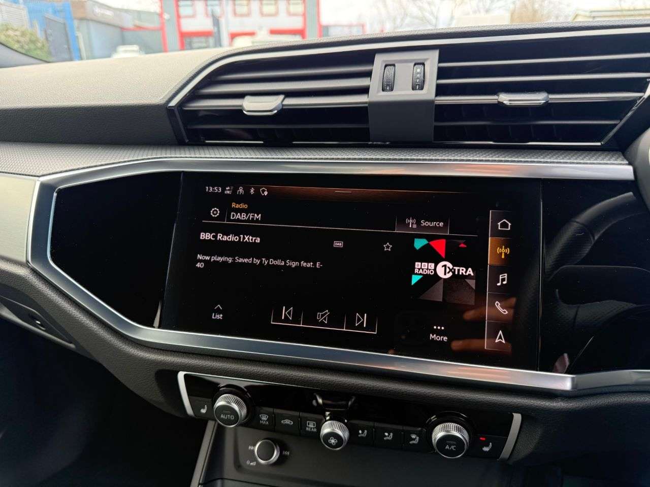 2023 AUDI Q3 2023 AUDI Q3