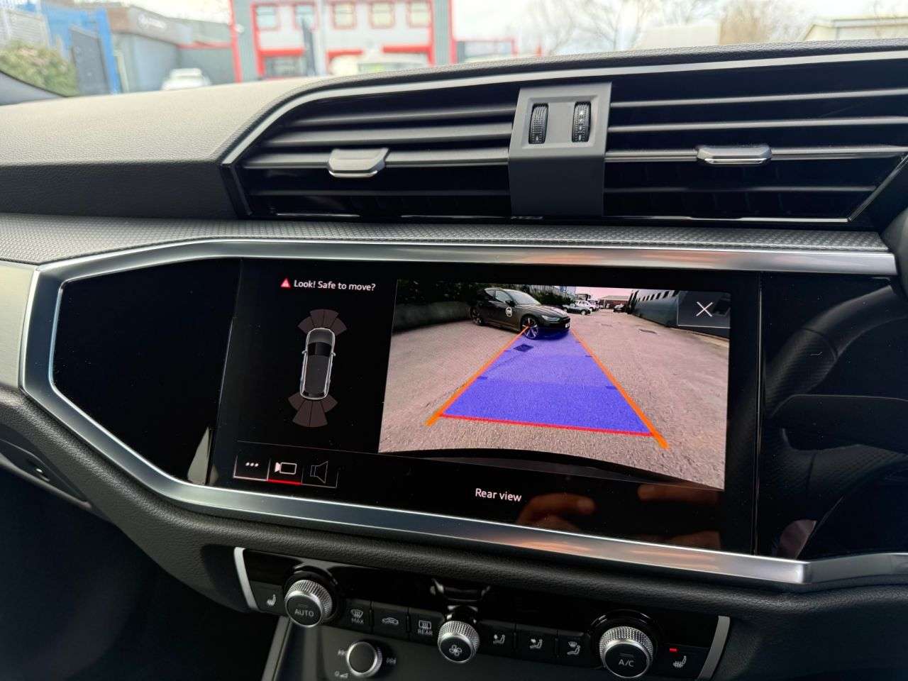 2023 AUDI Q3 2023 AUDI Q3