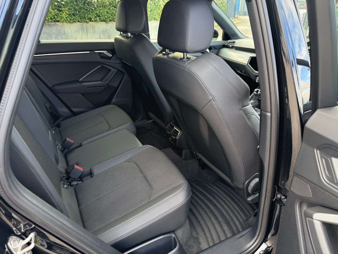 2023 AUDI Q3 2023 AUDI Q3