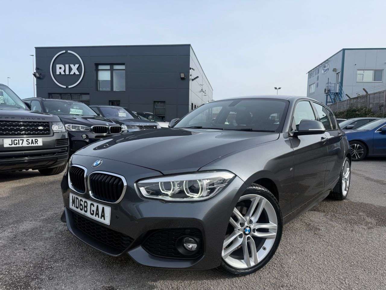 A 2019 BMW 1 SERIES 1.5 116d M Sport Hatchback 5dr Diesel Manual Euro 6-2 FORMER KEEPERS-FINISH A 2019 BMW 1 SERIES 1.5 116d M Sport Hatchback 5dr Diesel Manual Euro 6-2 FORMER KEEPERS-FINISH