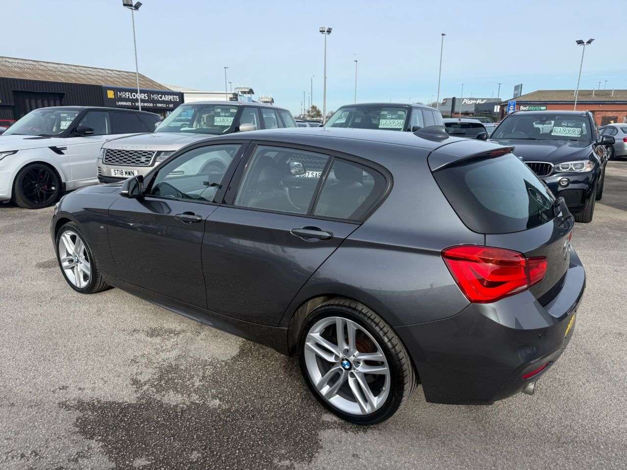A 2019 BMW 1 SERIES 1.5 116d M Sport Hatchback 5dr Diesel Manual Euro 6-2 FORMER KEEPERS-FINISH A 2019 BMW 1 SERIES 1.5 116d M Sport Hatchback 5dr Diesel Manual Euro 6-2 FORMER KEEPERS-FINISH