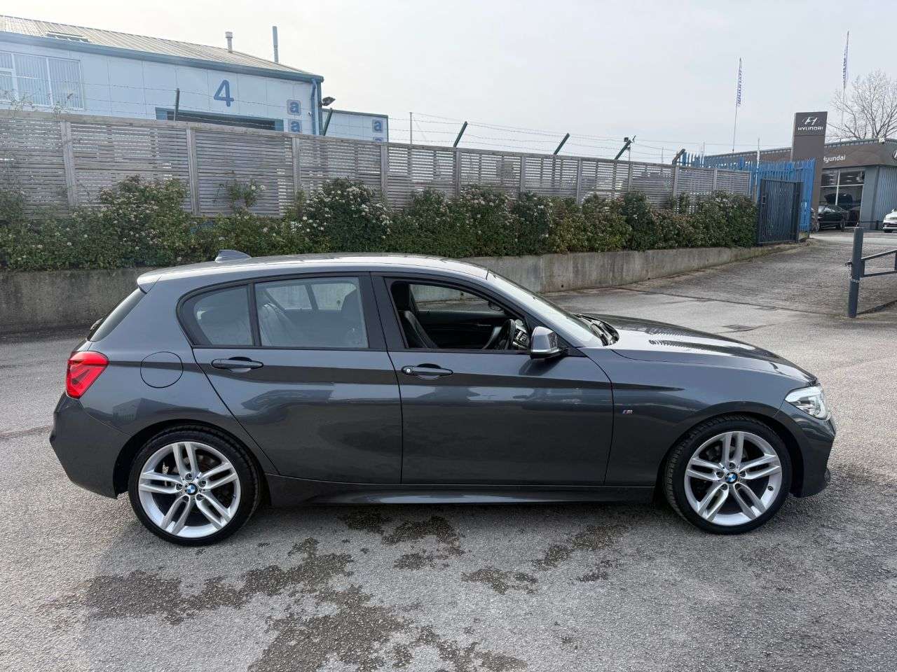 2019 BMW 1 SERIES 2019 BMW 1 SERIES