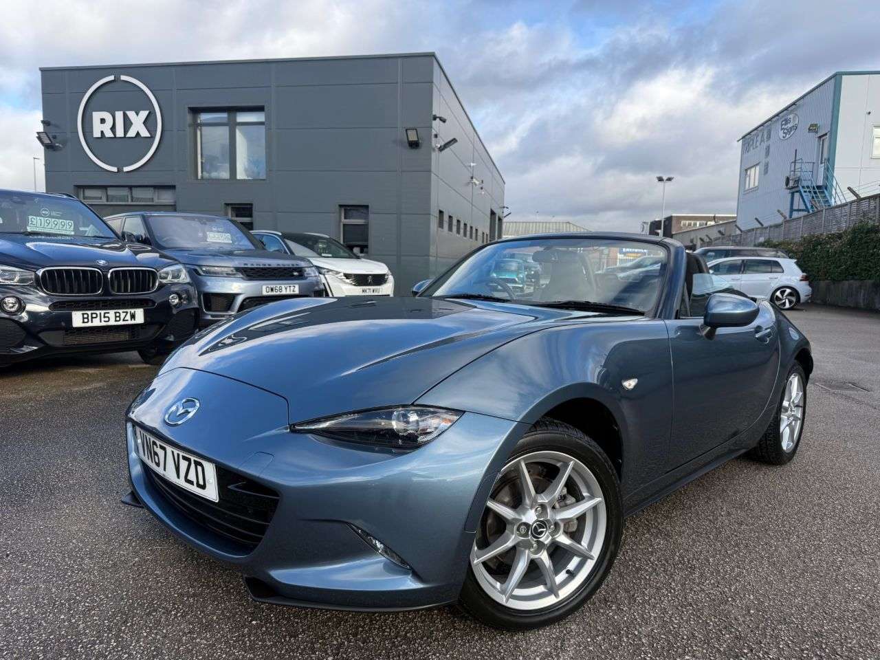 A 2017 MAZDA MX-5 1.5 SKYACTIV-G SE Convertible 2dr Petrol Manual Euro 6-2 FORMER KEEPERS FIN A 2017 MAZDA MX-5 1.5 SKYACTIV-G SE Convertible 2dr Petrol Manual Euro 6-2 FORMER KEEPERS FIN