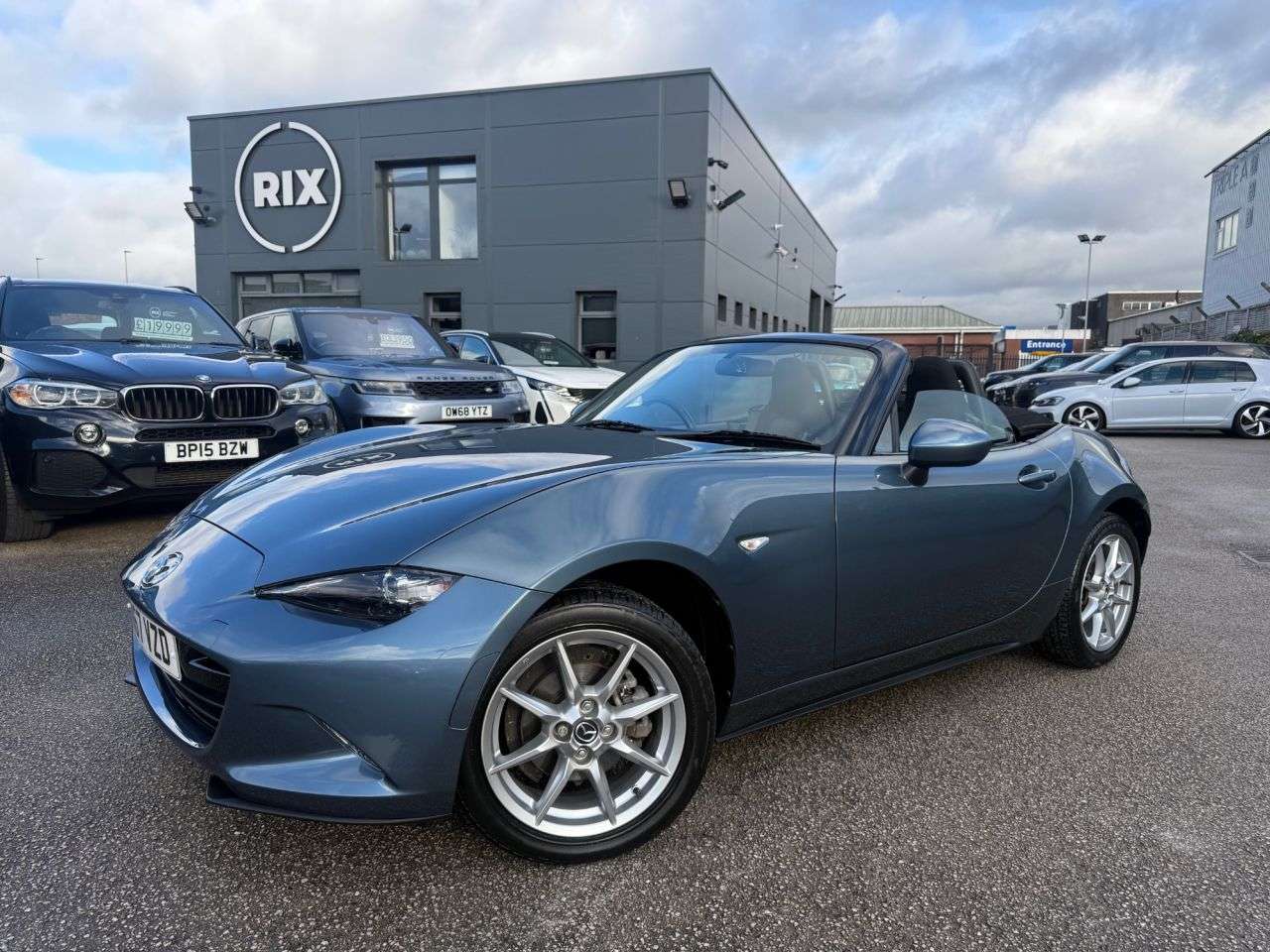 A 2017 MAZDA MX-5 1.5 SKYACTIV-G SE Convertible 2dr Petrol Manual Euro 6-2 FORMER KEEPERS FIN A 2017 MAZDA MX-5 1.5 SKYACTIV-G SE Convertible 2dr Petrol Manual Euro 6-2 FORMER KEEPERS FIN