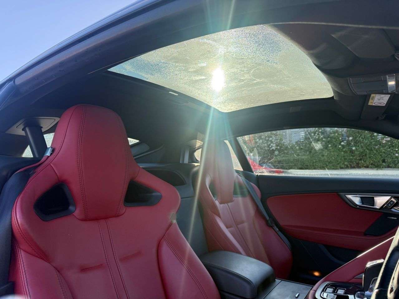 2015 JAGUAR F-TYPE 2015 JAGUAR F-TYPE