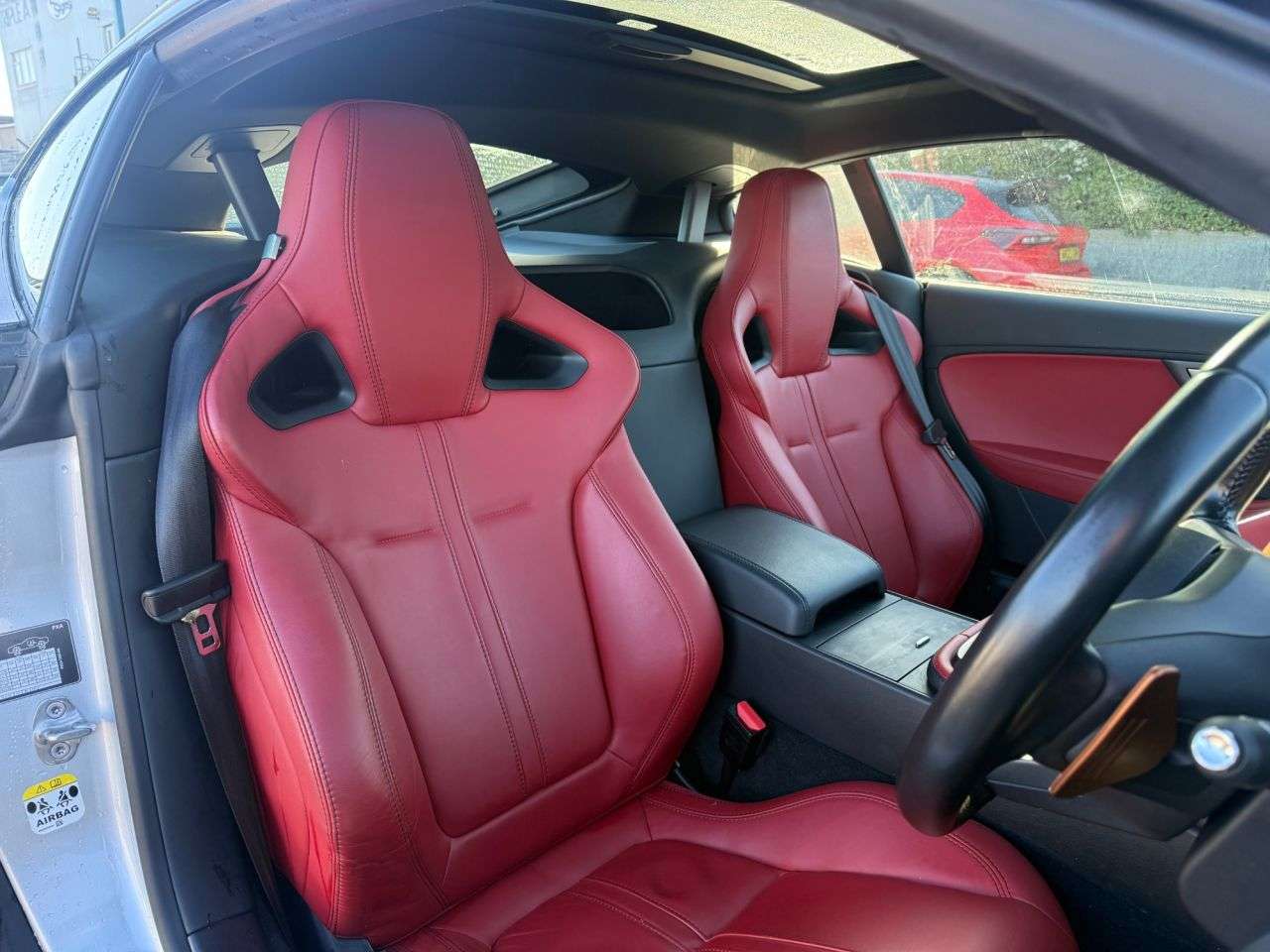 2015 JAGUAR F-TYPE 2015 JAGUAR F-TYPE