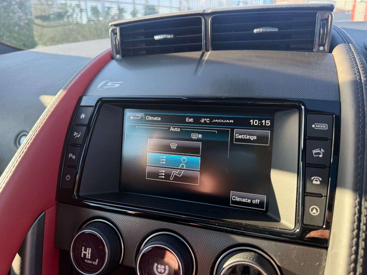 2015 JAGUAR F-TYPE 2015 JAGUAR F-TYPE