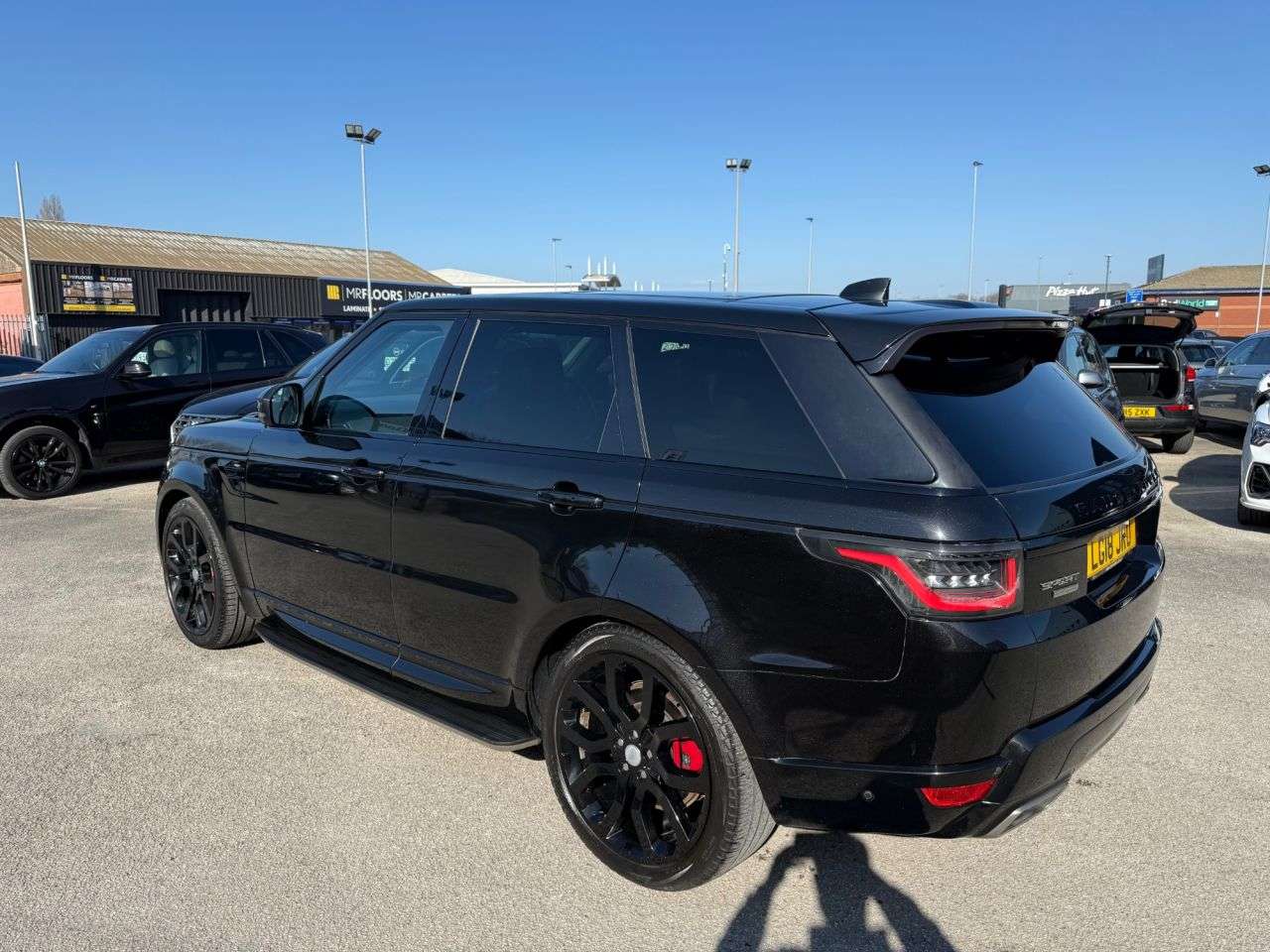 A 2018 LAND ROVER RANGE ROVER SPORT 4.4 SD V8 Autobiography Dynamic SUV 5dr Diesel Auto 4WD Euro 6-2 FORMER KEE A 2018 LAND ROVER RANGE ROVER SPORT 4.4 SD V8 Autobiography Dynamic SUV 5dr Diesel Auto 4WD Euro 6-2 FORMER KEE