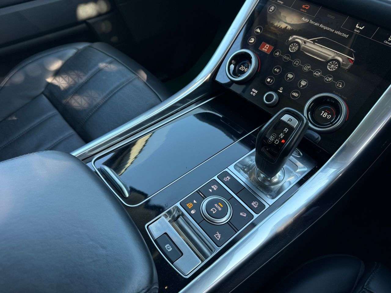 2018 LAND ROVER RANGE ROVER SPORT 2018 LAND ROVER RANGE ROVER SPORT