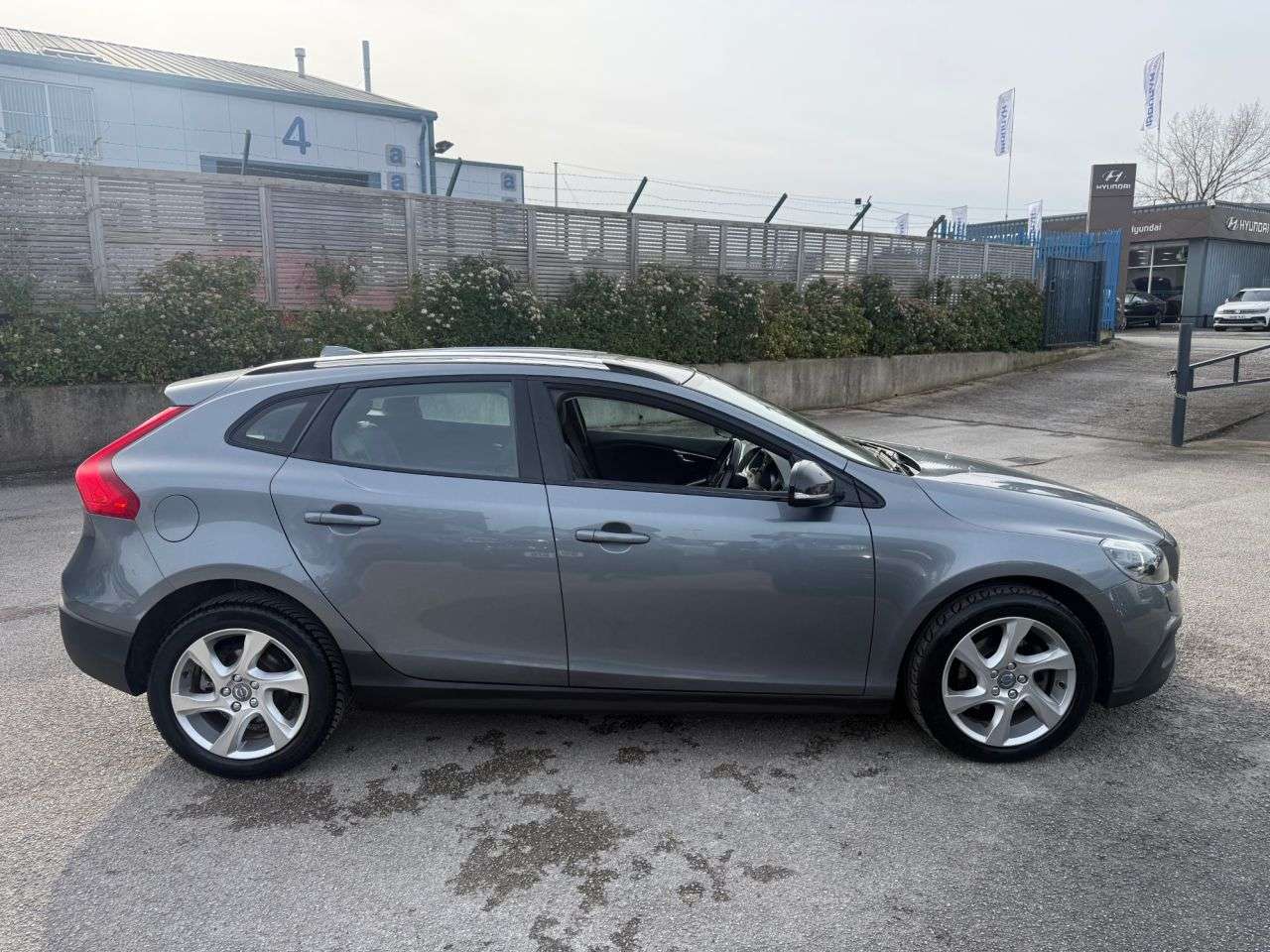 2015 VOLVO V40 CROSS COUNTRY 2015 VOLVO V40 CROSS COUNTRY