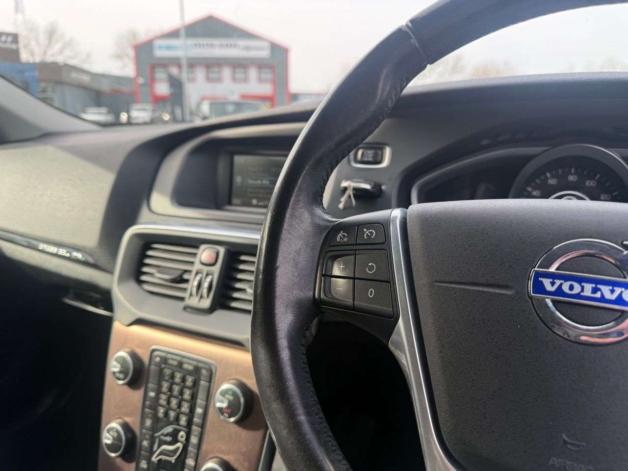 2015 VOLVO V40 CROSS COUNTRY 2015 VOLVO V40 CROSS COUNTRY