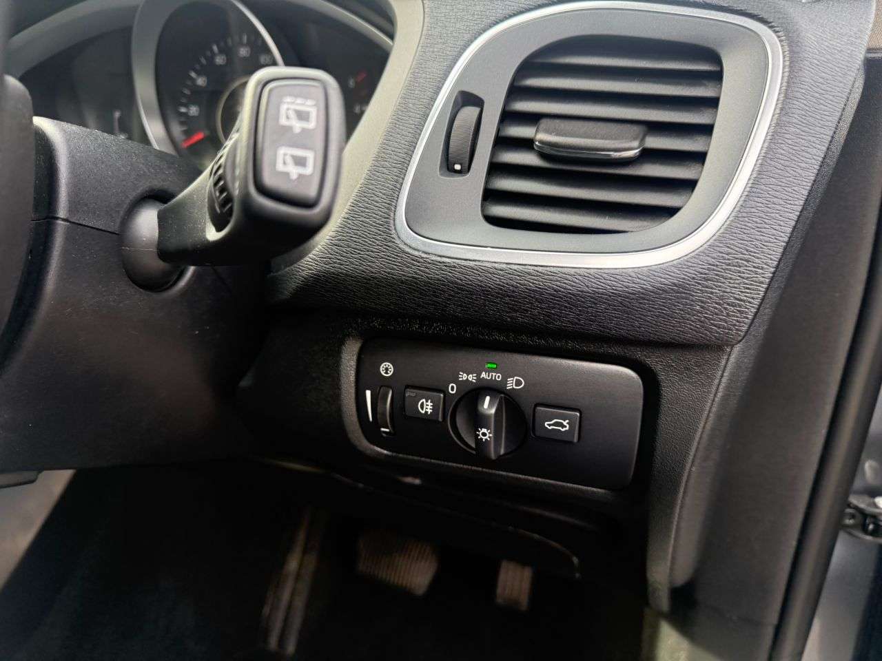 2015 VOLVO V40 CROSS COUNTRY 2015 VOLVO V40 CROSS COUNTRY