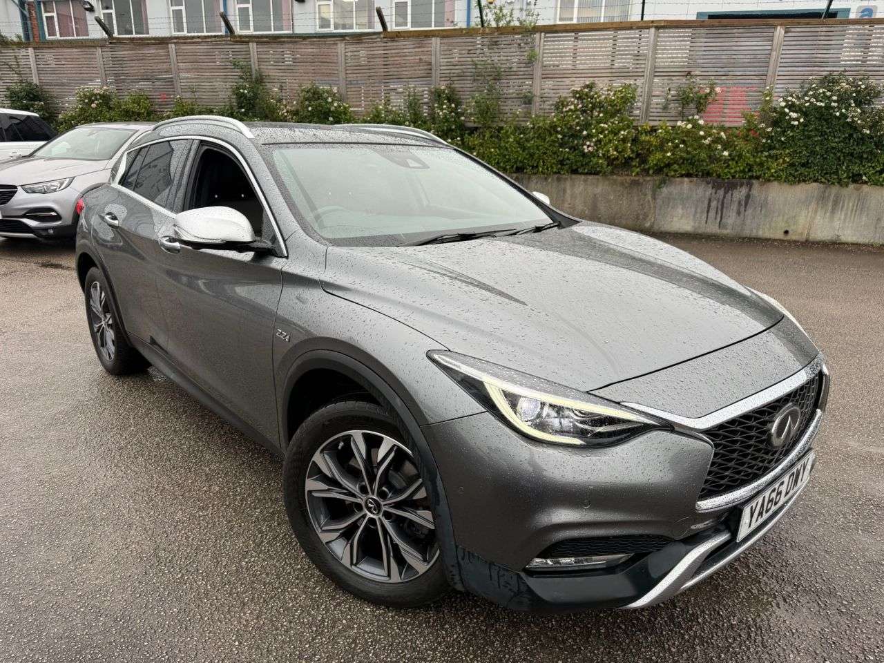 2016 INFINITI QX30 2016 INFINITI QX30