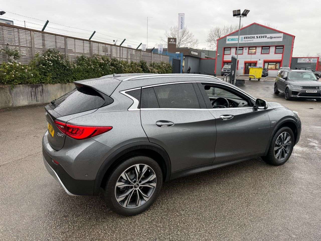 2016 INFINITI QX30 2016 INFINITI QX30