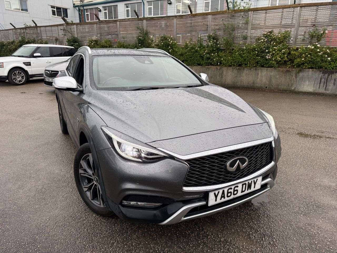 2016 INFINITI QX30 2016 INFINITI QX30