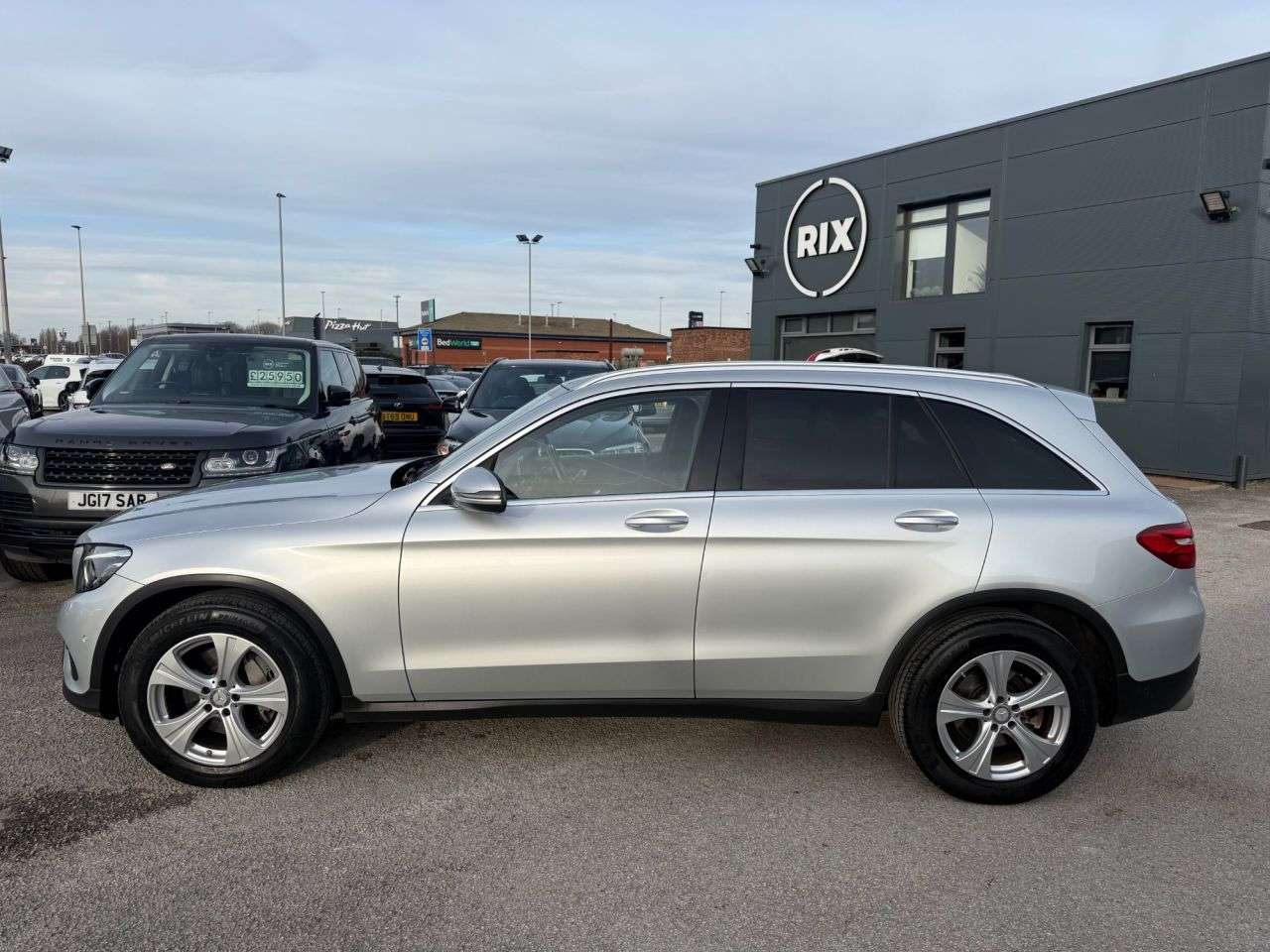 A 2016 MERCEDES-BENZ GLC 2.1 GLC220d Sport (Premium) SUV 5dr Diesel G-Tronic 4MATIC Euro 6-2 OWNER C A 2016 MERCEDES-BENZ GLC 2.1 GLC220d Sport (Premium) SUV 5dr Diesel G-Tronic 4MATIC Euro 6-2 OWNER C