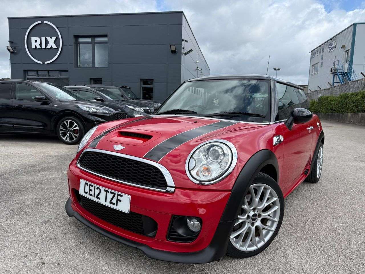 A 2012 MINI HATCH 2.0 Cooper SD Hatchback 3dr Diesel Manual Euro 5 (s/s) (143 ps) 1 FORMER KE A 2012 MINI HATCH 2.0 Cooper SD Hatchback 3dr Diesel Manual Euro 5 (s/s) (143 ps) 1 FORMER KE