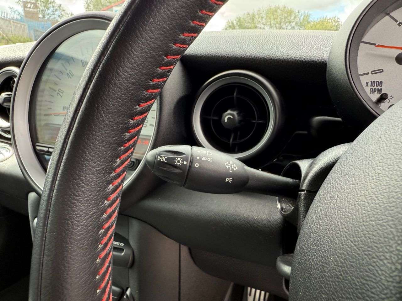 2012 MINI HATCH 2012 MINI HATCH